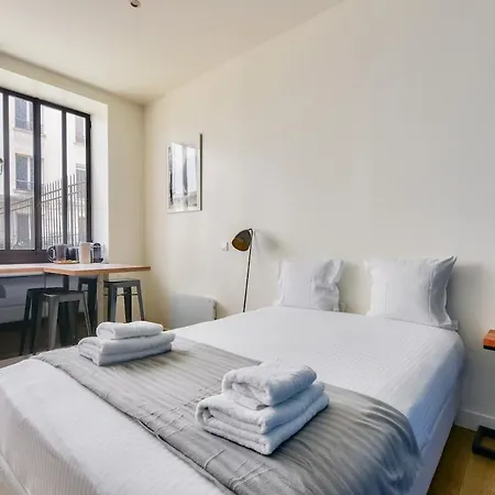Apartamento Modern 15 Mn Walk To Arc De Triomphe *