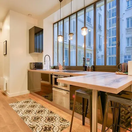 Modern 15 Mn Walk To Arc De Triomphe * Parigi