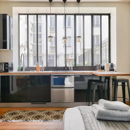 Appartamento Modern 15 Mn Walk To Arc De Triomphe