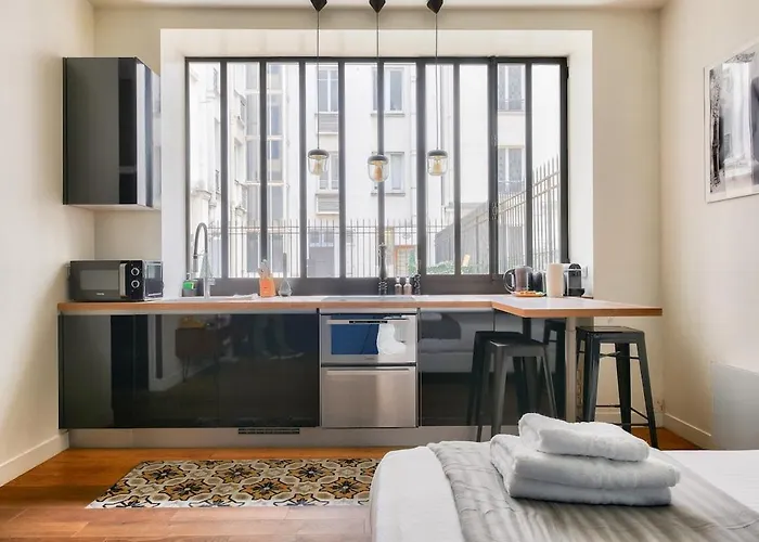 アパート Modern 15 Mn Walk To Arc De Triomphe